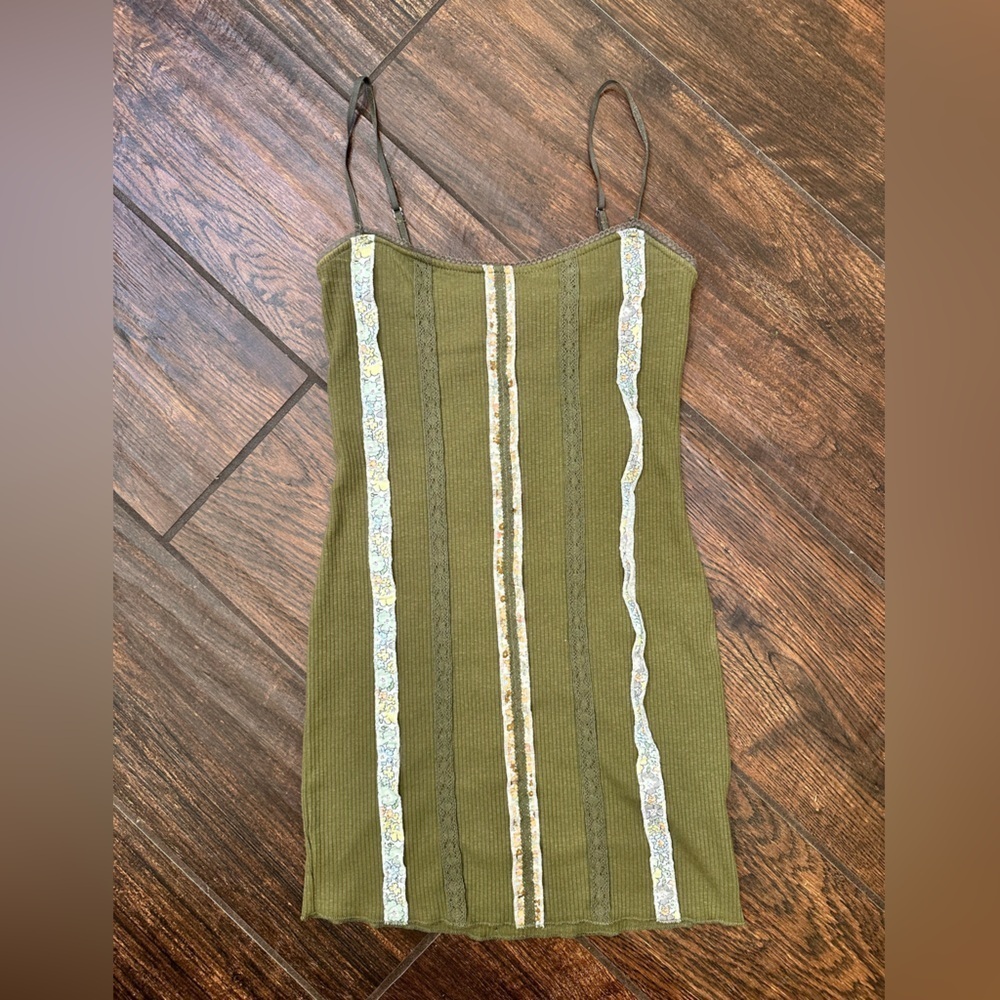 UO Roxanne Seamed Ribbed Mini Dress XS - Picture 3 of 9